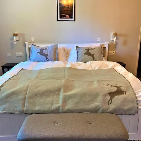 Diana Bed & Breakfast Zdiar