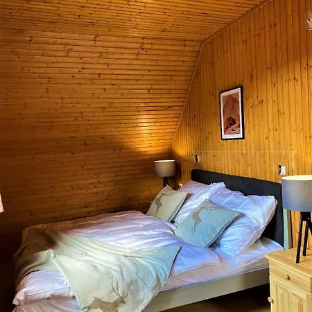 Diana Bed & Breakfast Zdiar