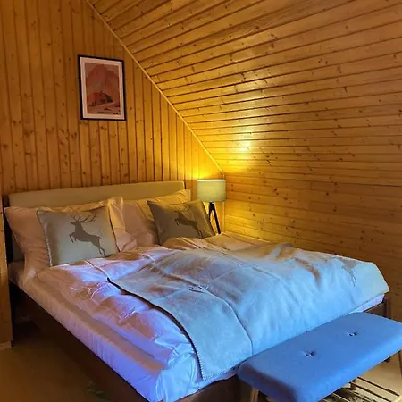 Diana Bed & Breakfast *